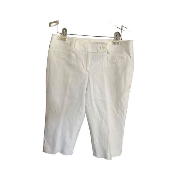 Ann Taylor Women’s Lindsey White kneelength Bermuda  shorts size 6P - Picture 2 of 5